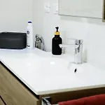 Apartman Elegante In Centro Storico - Vista Sul Corso Principale - Spazioso , Wifi Veloce, Posizione Pordenone